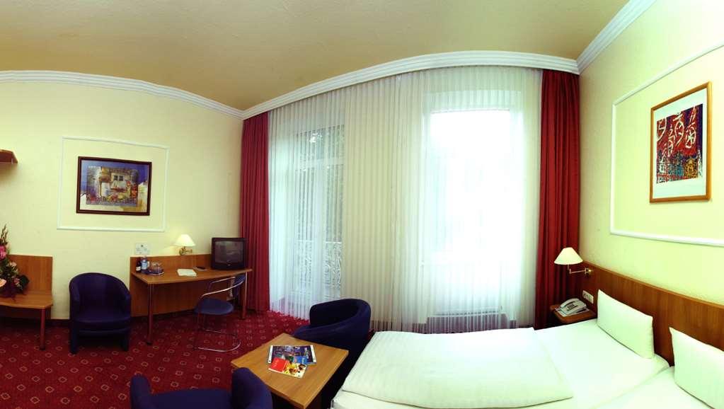 Hotel Koenigshof Mainz Ruang foto