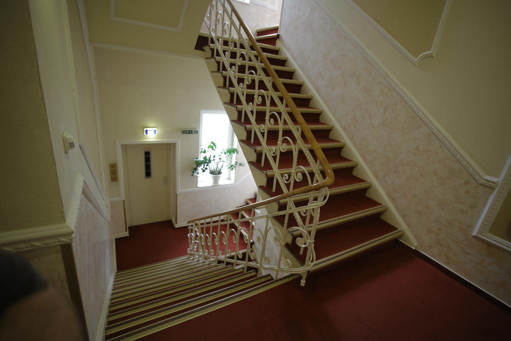 Hotel Koenigshof Mainz Bagian luar foto