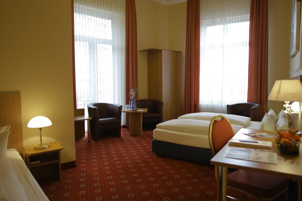 Hotel Koenigshof Mainz Bagian luar foto